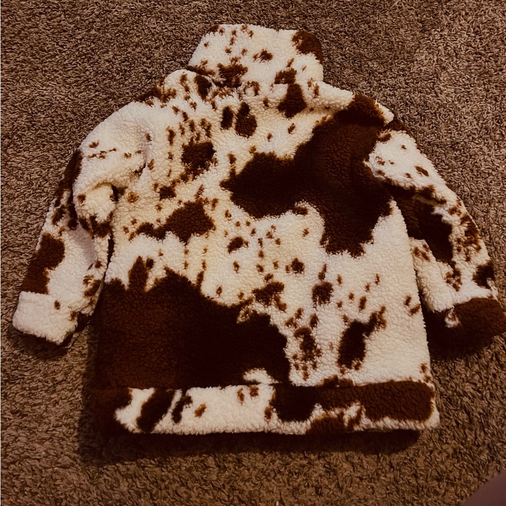 Child Cow Pullover size XL